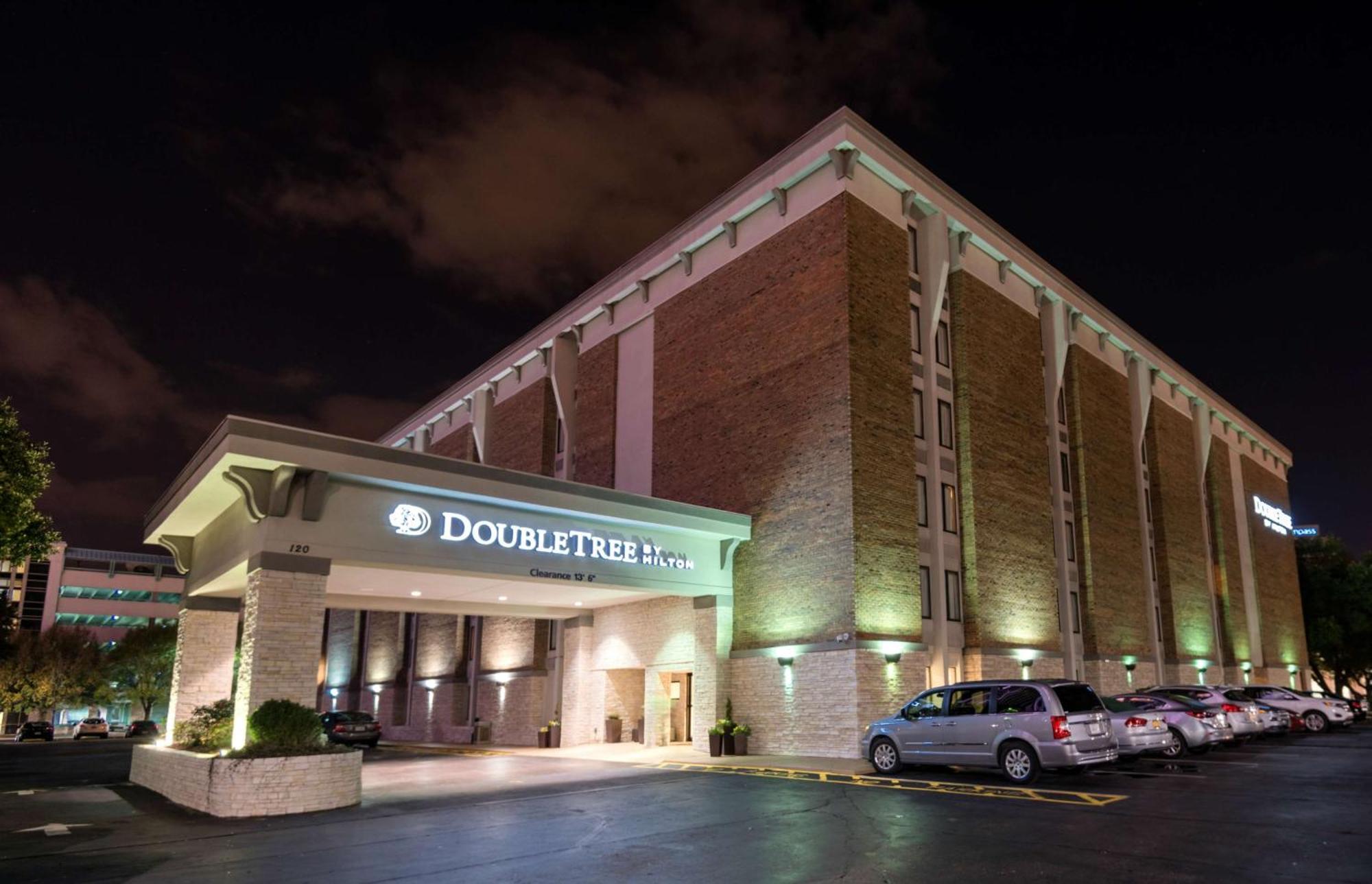 Doubletree By Hilton Montgomery Downtown Exterior photo